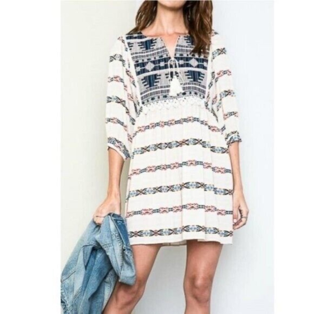 Hayden Tribal Pattern Mini Dress Size Small Embroidered Placket Casual Bohemian